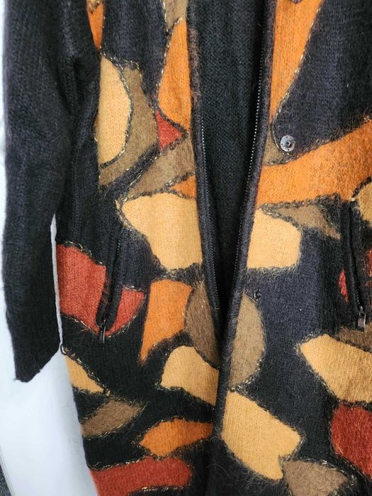 Продавам дамско манто 100% вълна