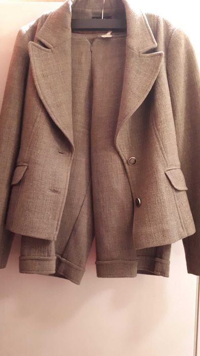 COSTUM SUPERB LANA : sacou & pantaloni 3/4