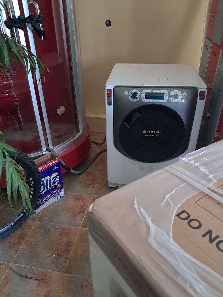 Пералня със сушилня Hotpoint Ariston Aqualtis AQD1070D 49