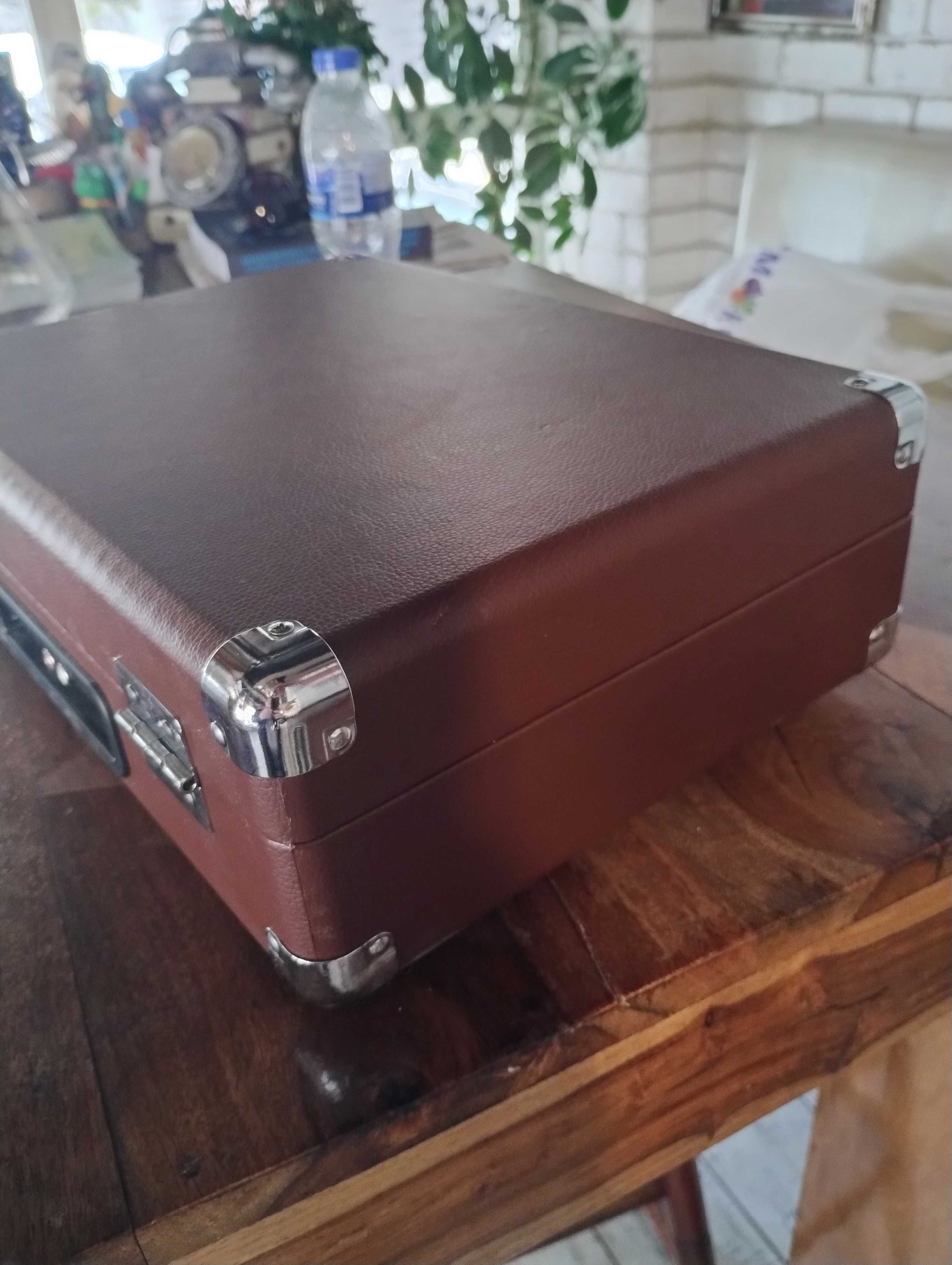 Грамофон, Bluetooth 33/45/78 RPM,запис от винил към MP3,,USB 3.5мм