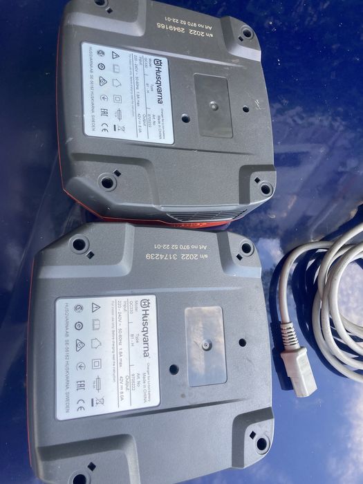 Alimentator Incarcator Rapid Husqvarna QC 330 42V 8A