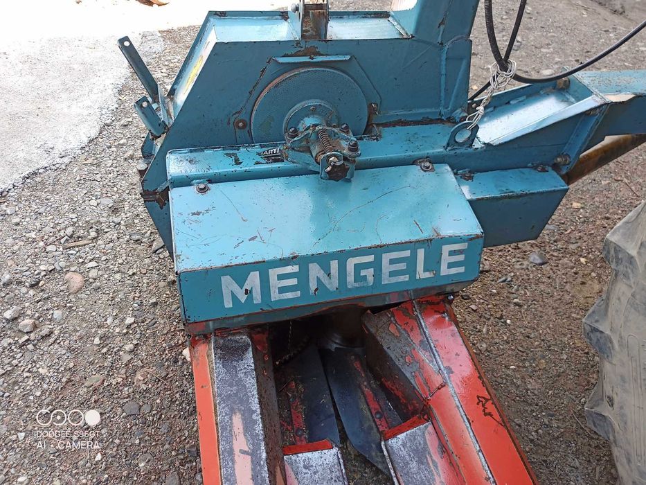 Tocatoare porumb pentru siloz Mengele