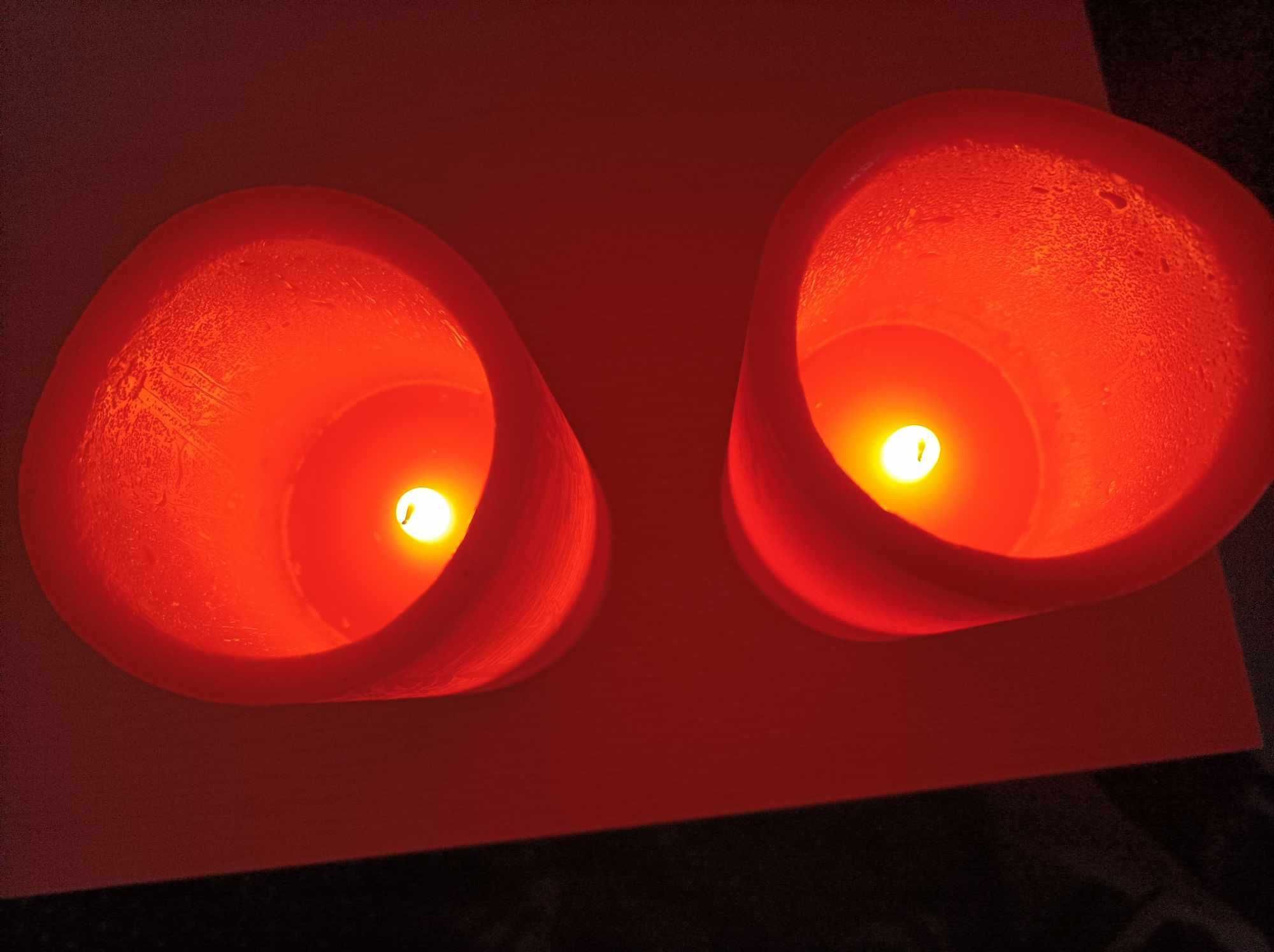 Коледни LED свещи