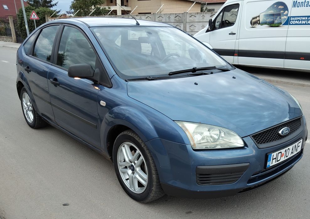 Vând Ford Focus diesel 1.6