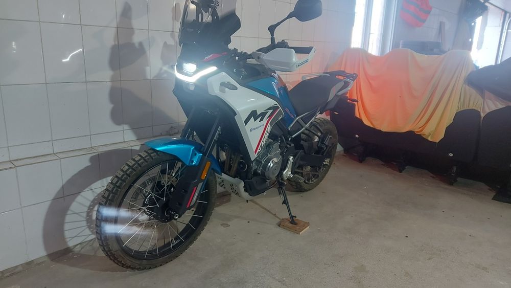 CF Moto MT 450 Enduro