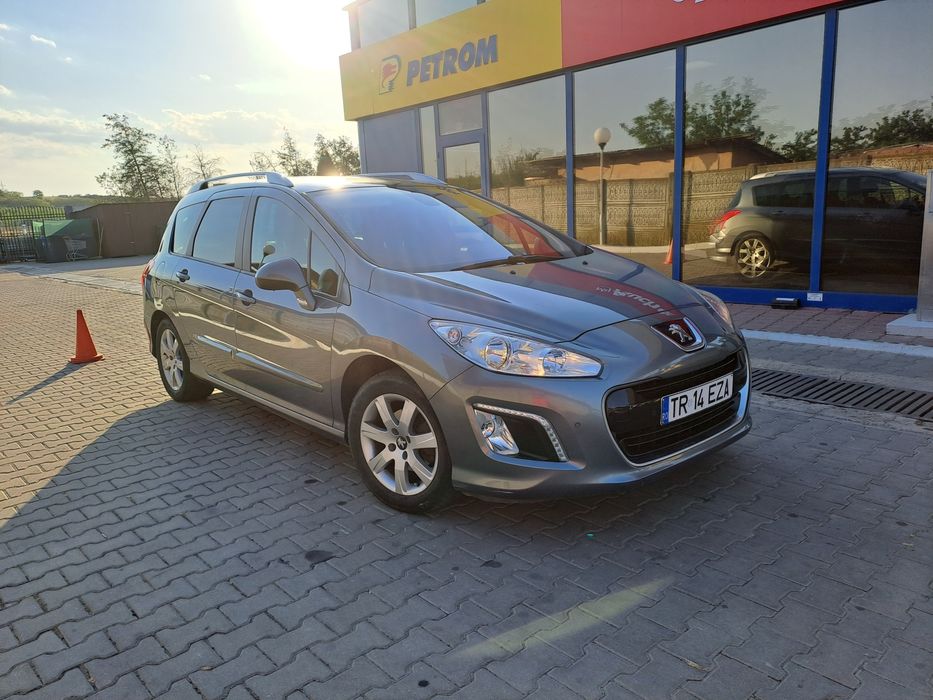 Schimb sau vând Peugeot 308 SW 2012 1.6 hdi
