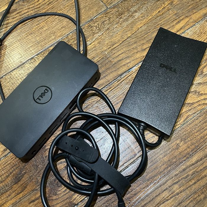 Stație de andocare Dell D6000 19,5 V 6,7 A