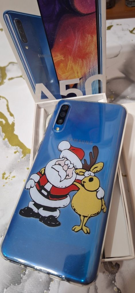 Продам Самсунг бу А50