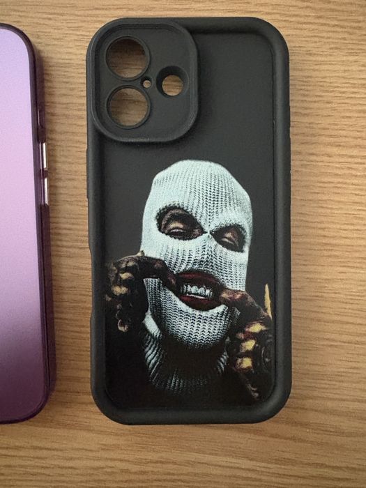 Husa pentru iPhone 16