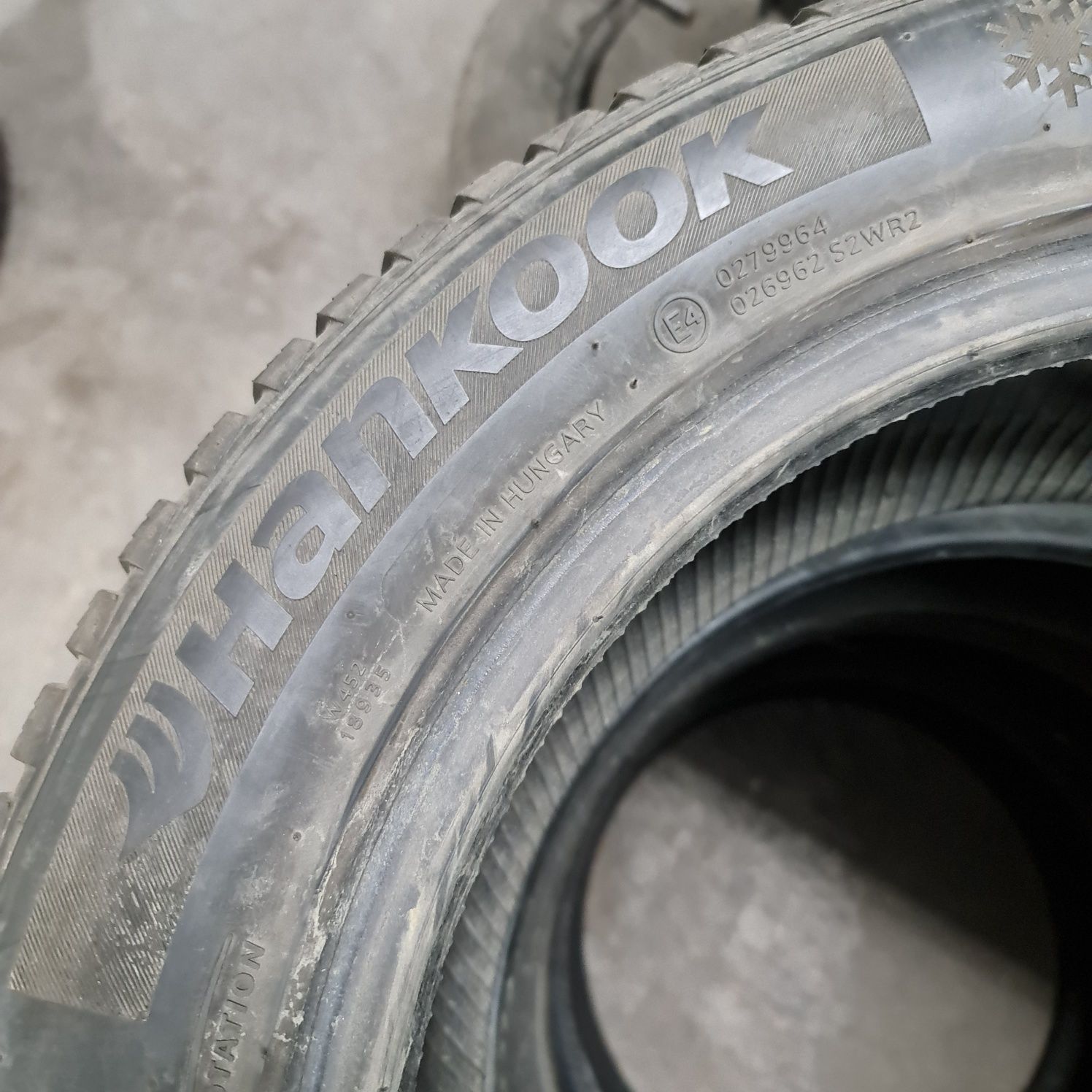 4x 205/55/16 M+S HANKOOK 6MM Stare impecabila