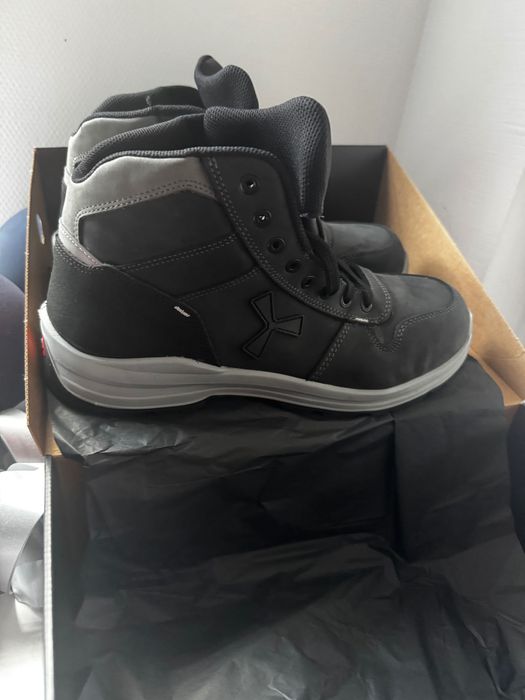 Защитни работни обувки PAYPER 45 размер