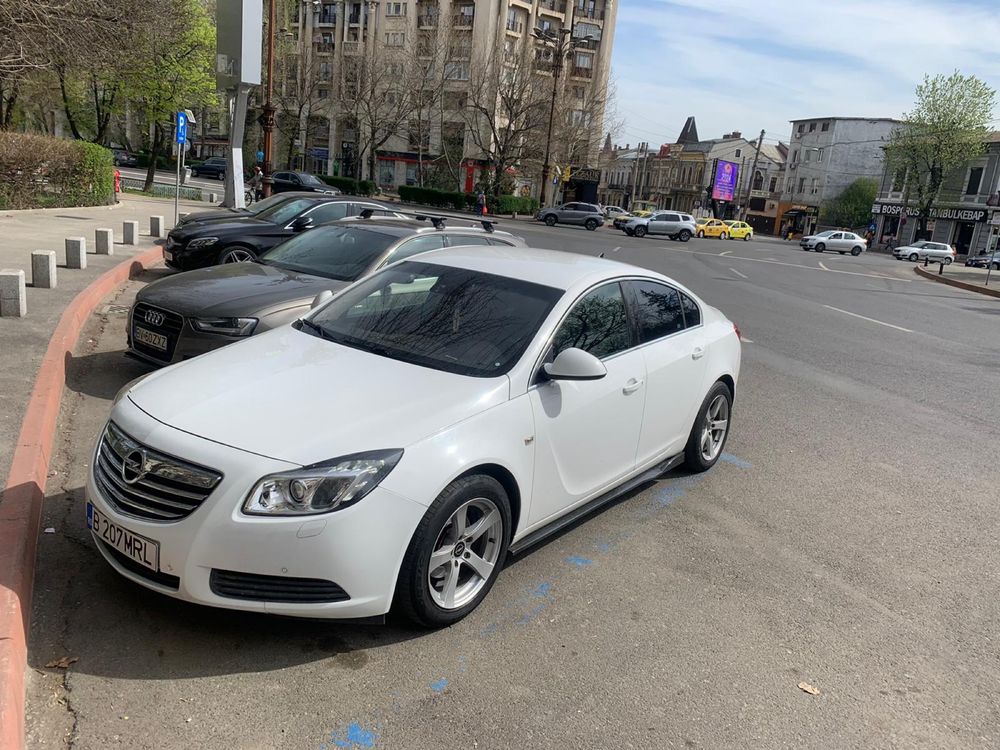 Opel insignia limusine aspirat