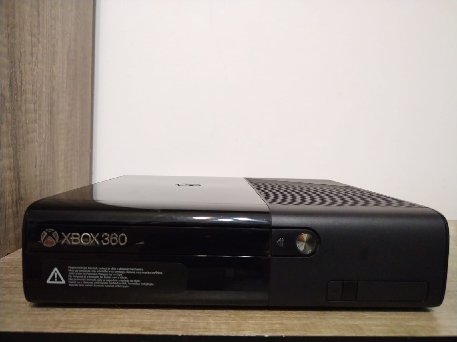 Xbox 360 E Console