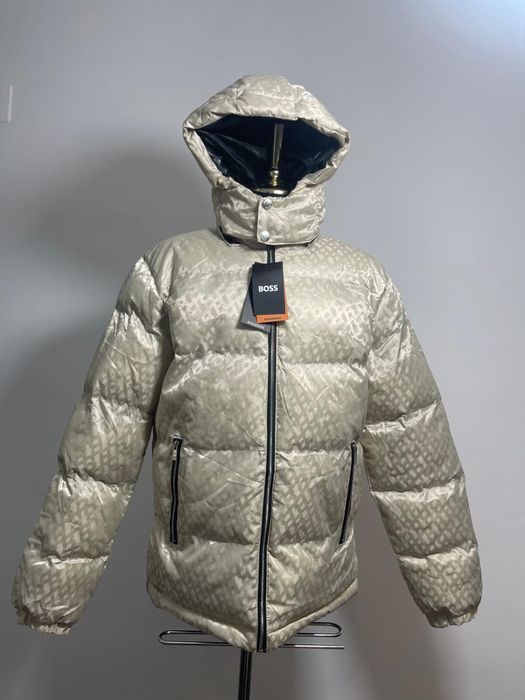 Geaca Hugo Boss iarna