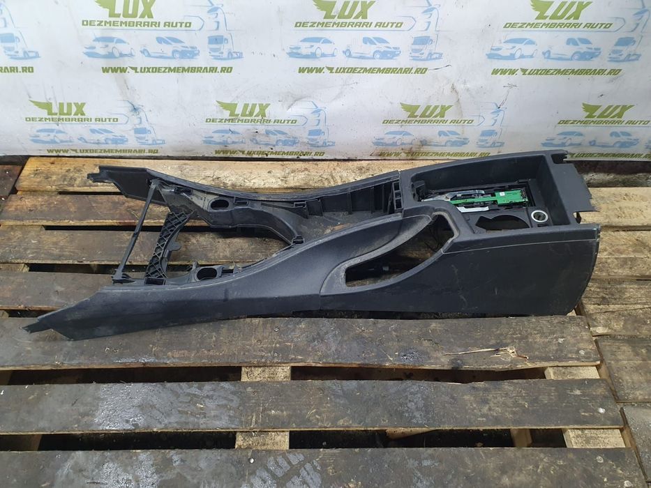 Consola centrala cotiera e116231102 BMW Seria 3 E90/E91/E92/E93  [din