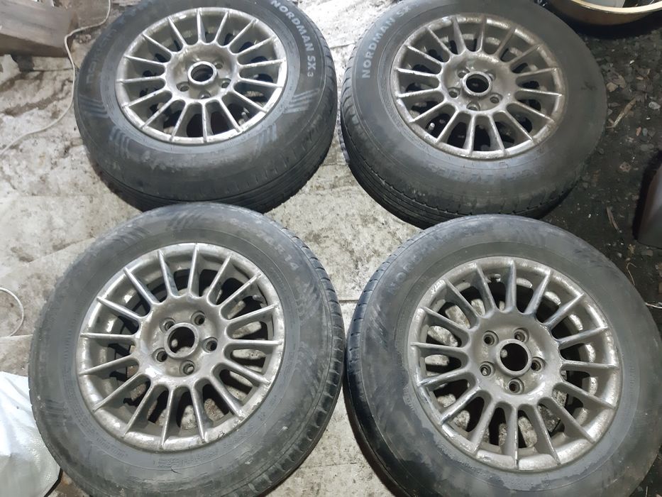 Продам Титанки с Резиной.