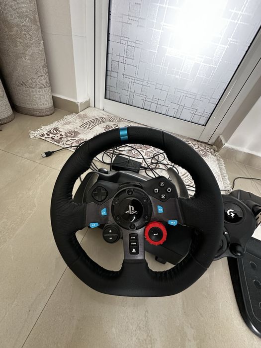 Logitech G29 + скоростен лост logitech shifter