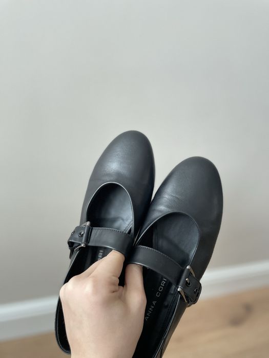 Balerini Anna Cori negri