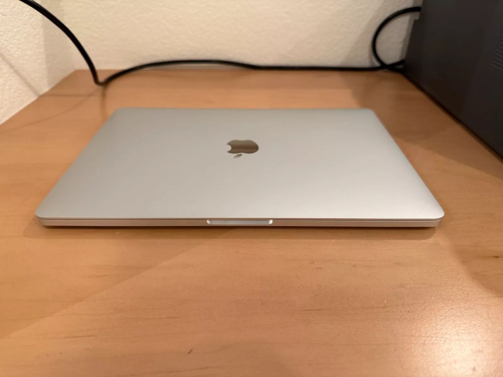 MacBook Pro M1 chip Skidka