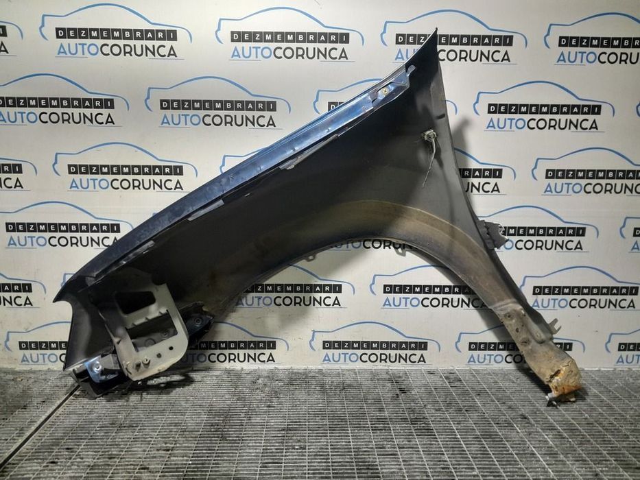 Aripa Dreapta Fata Dacia Duster 2010 - 2013 4 Usi ALBASTRU (1097) RUGINITA