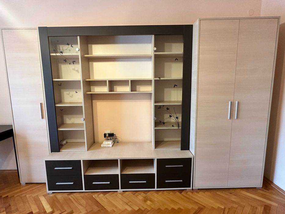 Dulap modular pentru camera de zi (living)