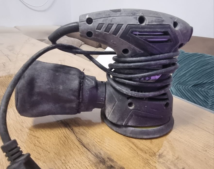 Ексцентричен шлайф CMI 240w