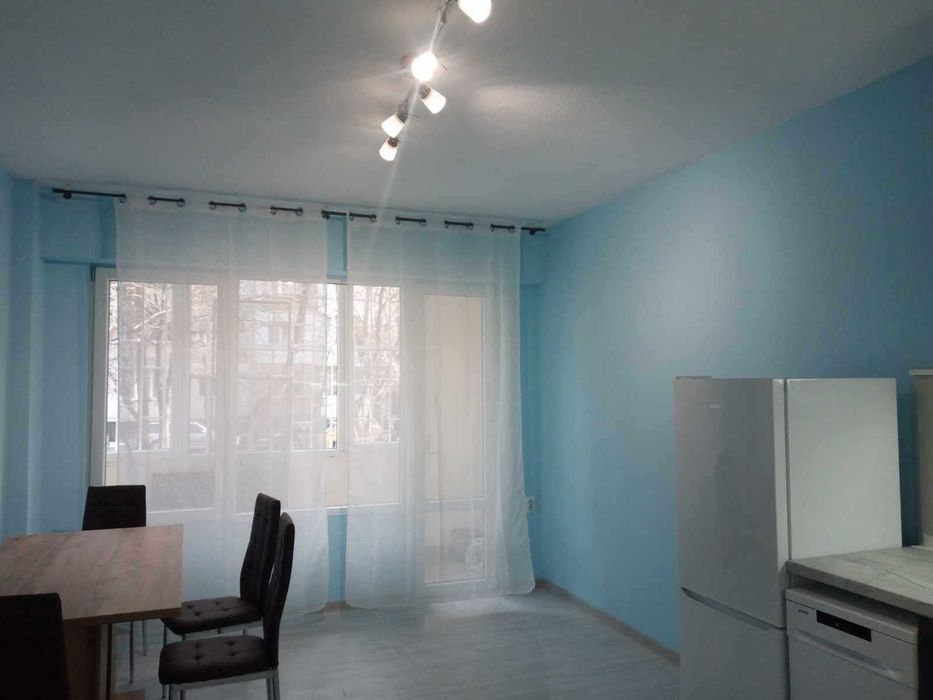 Продава се Тристаен апартамент в София, Младост 1А - 85 кв.м за 2236 €/кв.м - Снимка #2