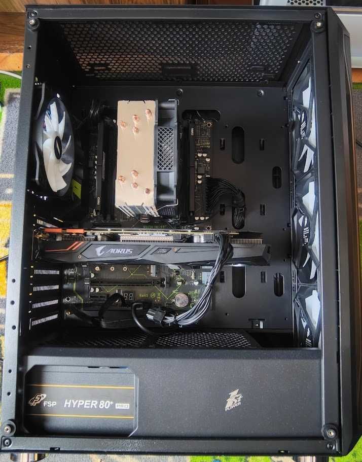 Гейм PC/workstation Xeon E52690V4,GeForce 1070ti,32gbddr4,1tb nvme