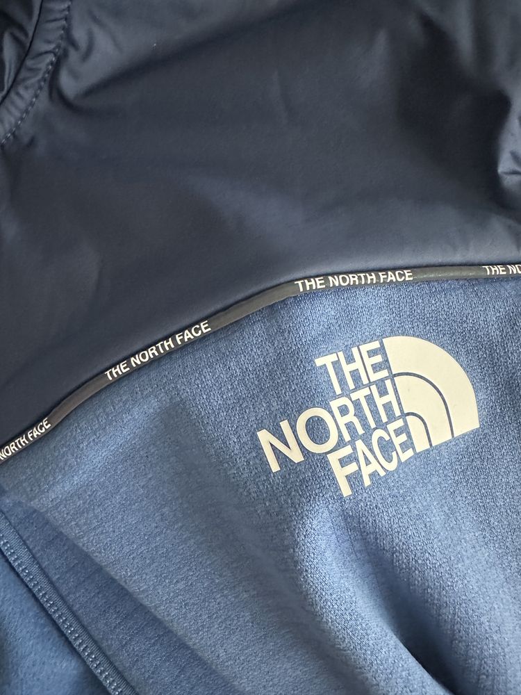 Bluza The North Face marimea S noua,originala