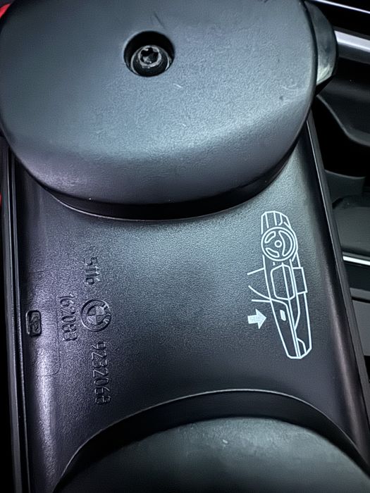 Vand capac suport pahare bmw f30 seria 3  seria 4 f31 f32 f34