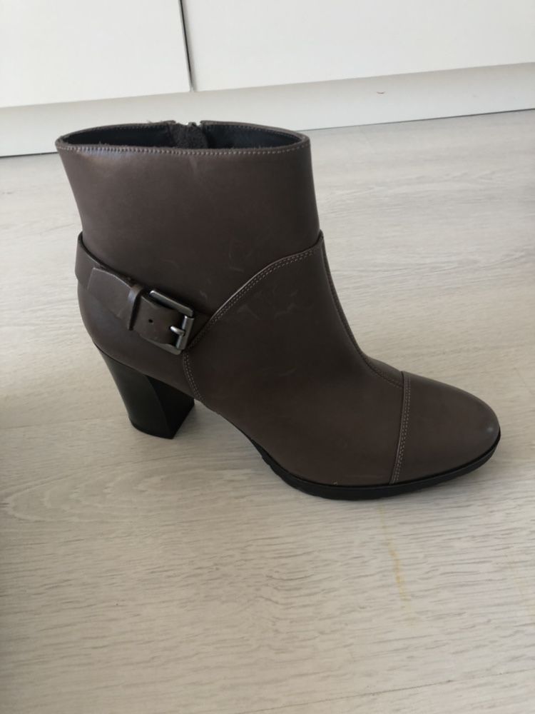 Botine Geox marimea 38 noi