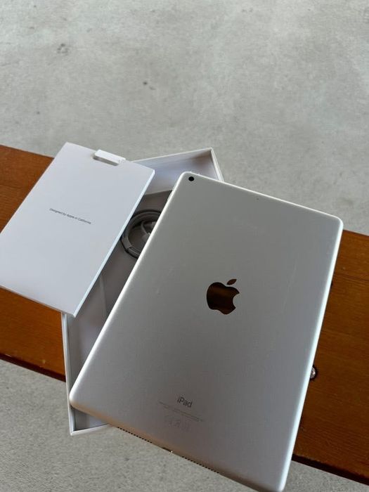 IPad 9 (9 th generation) 256GB Wi-Fi Silver Nou