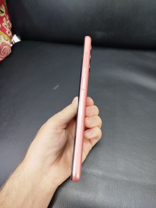 Продается Самсунг А04