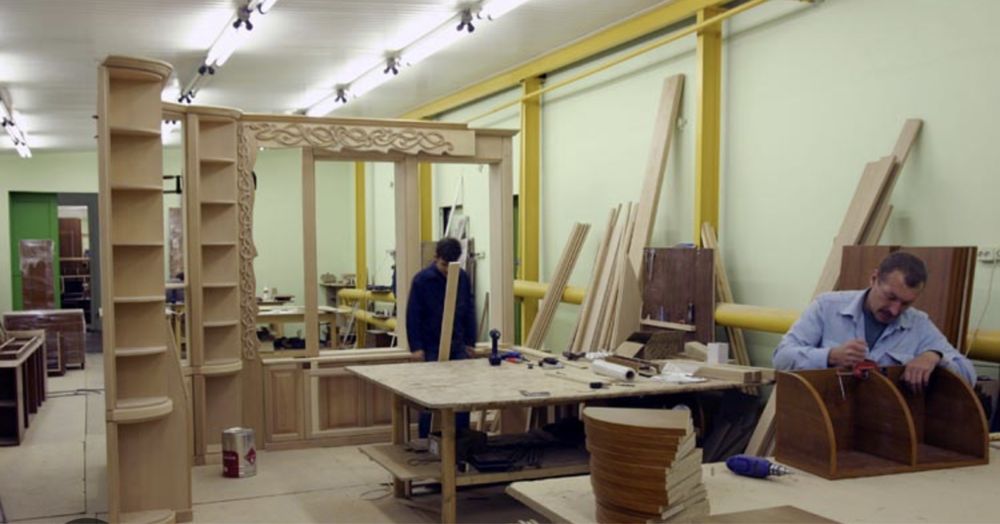 Реставрация дверей, лестниц