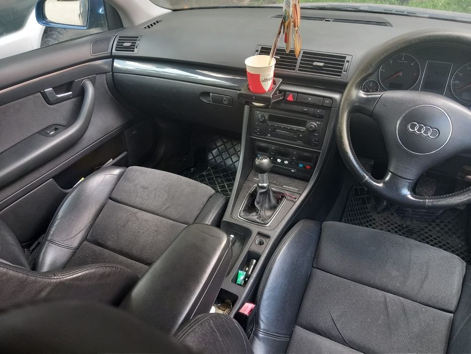 Vând Audi A4 1.9