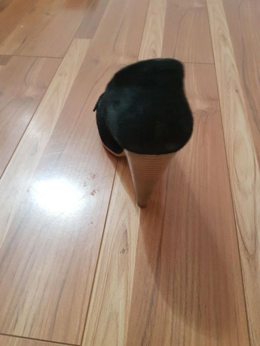 Pantofi peep-toe piele intoarsa - marimea 36