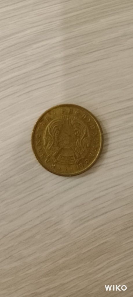 Продам монету 1993 год
