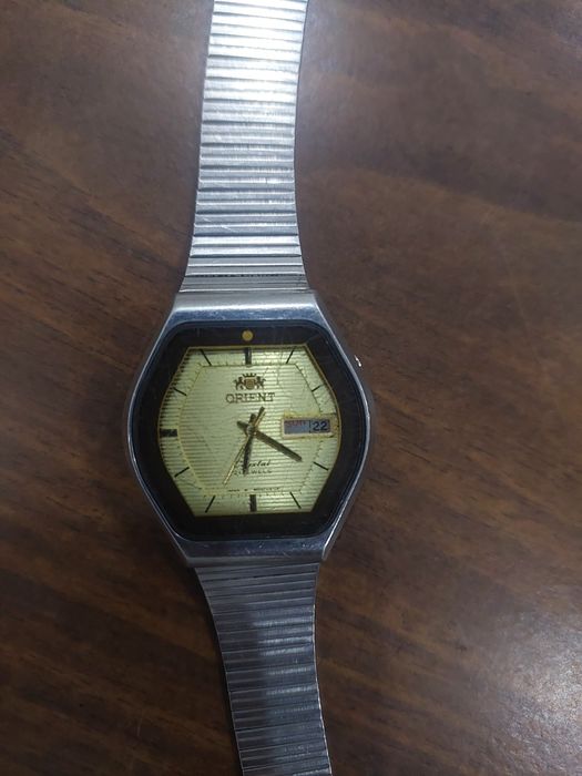 ССCР da ishlab chiqarilga soat 
Yili 1970-19