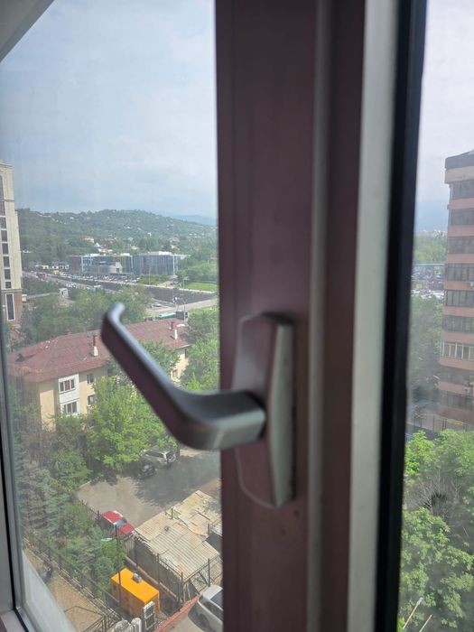 Ремонт окон алюминиевых. Москитные сетки плиссе. Подоконники. Откосы.