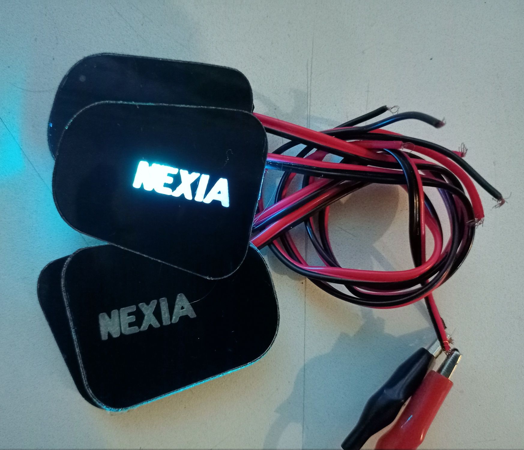 Подсветка внутренних ручек дверей Daewoo Nexia N-150