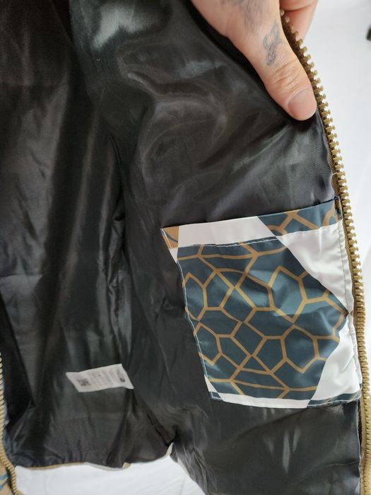 Унисекс яке НАМАЛЕНО