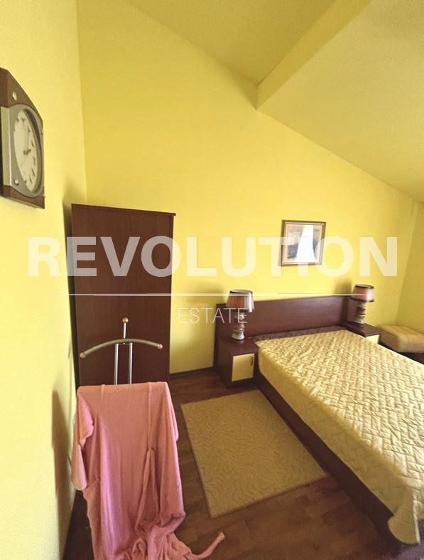 Дава се под наем Къща в к.к. Златни пясъци - 360 кв.м за 2300 € - Снимка #9