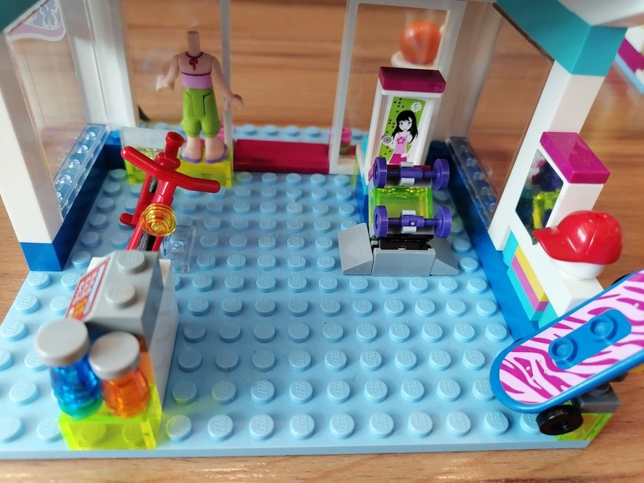 Конструктор Lego Friends 41058 Търговски център Хартлейк