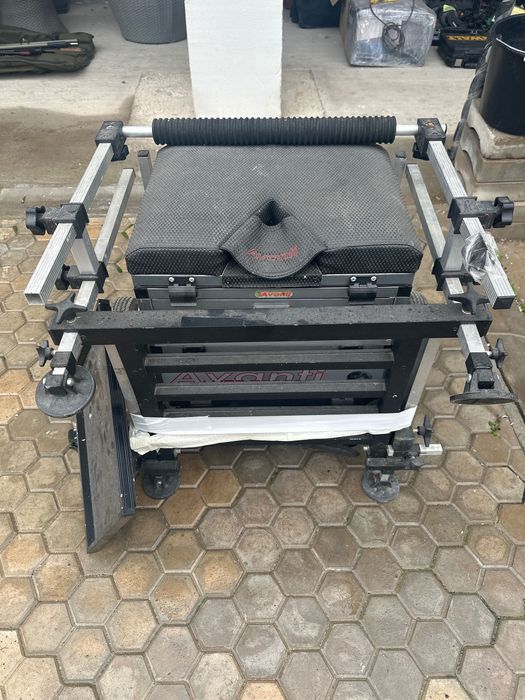 стол за риболов Avanti