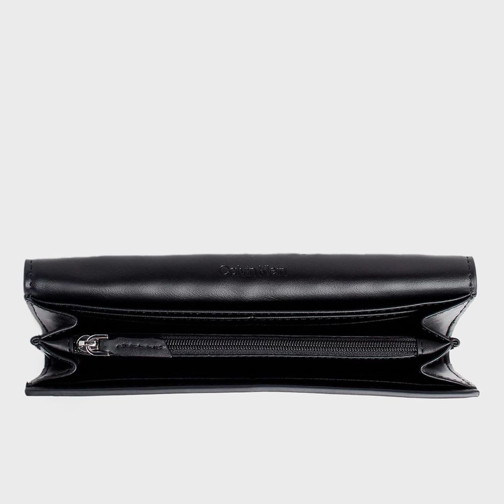 Оригинално дамско клъч портмоне Calvin Klein K60K611895