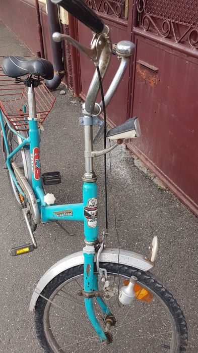 Vand bicicleta pliabila , 450 lei