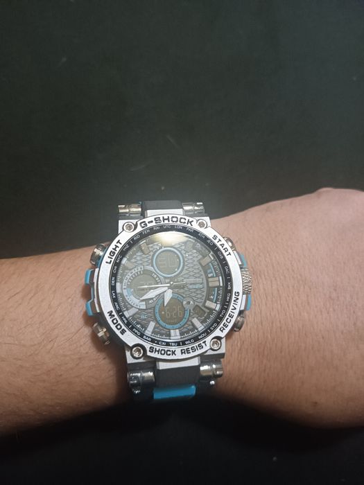 Часовник Casio G-Shock MT-G