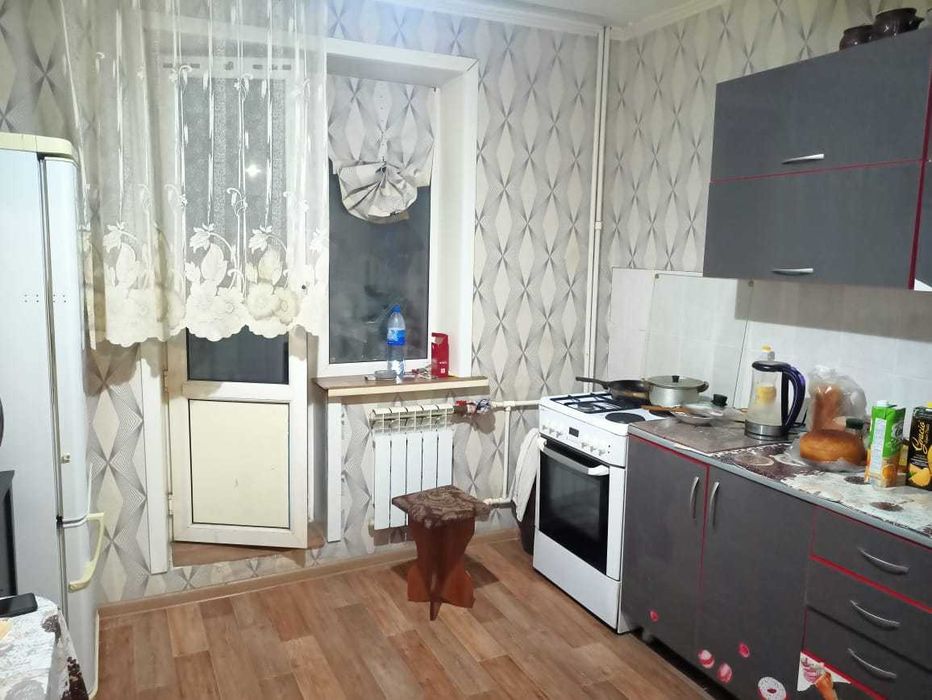 Продается 2-ком. кв. панель, 1983г. 2/5доме, 56,4кв.м./9кв.м. не угл.