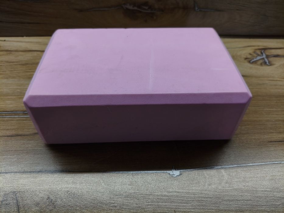 Блок для йоги (йога-брик) розовый, EVA, с Ozon, с дефектами