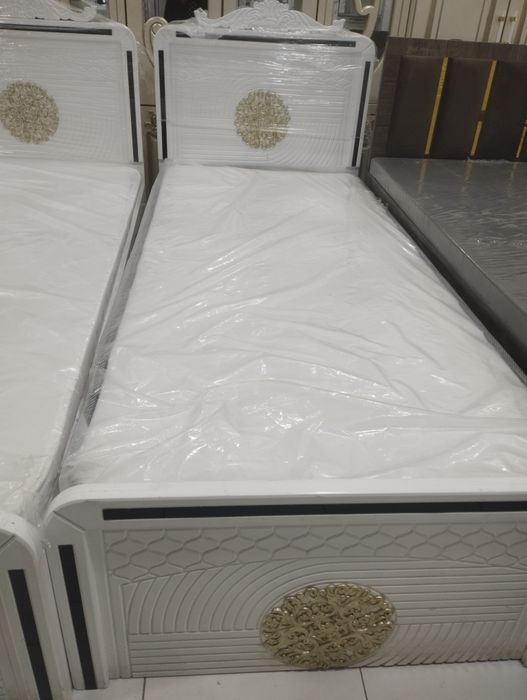 Bir kishilik spalni divanlarimiz faqat optom narxda